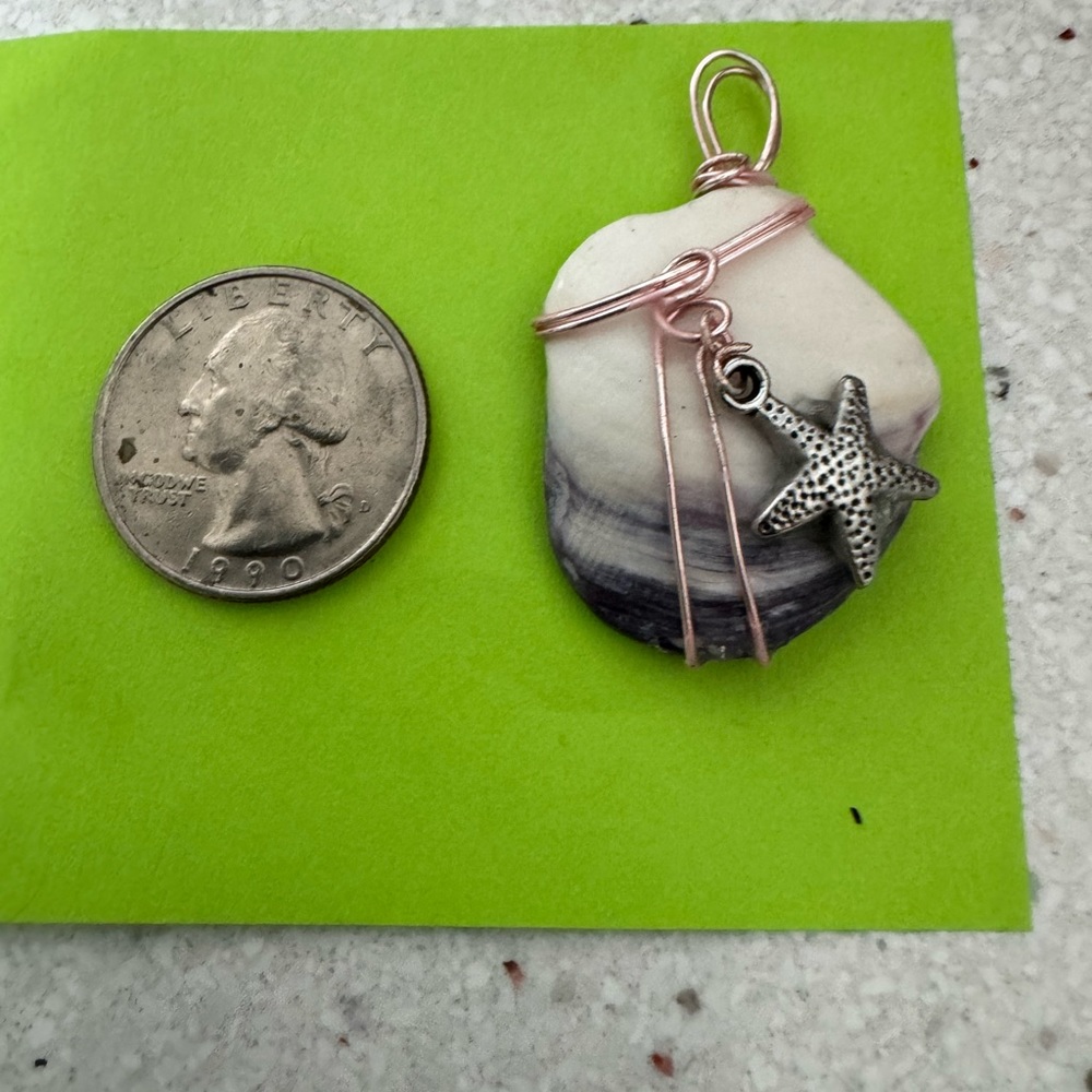Beach Wampum shell pendant